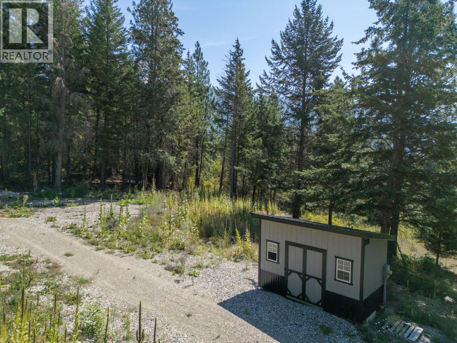 35 N Avenue Unit 902, Creston, BC V0B 1G1