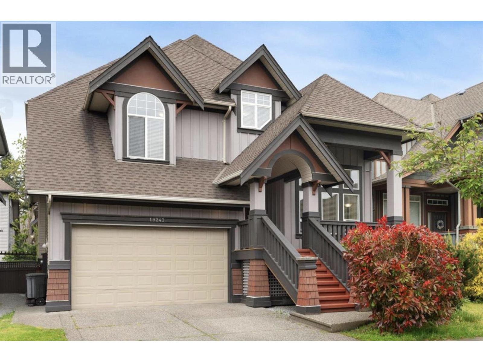 19243 Fieldstone Walk, Pitt Meadows, BC V3Y 2X1
