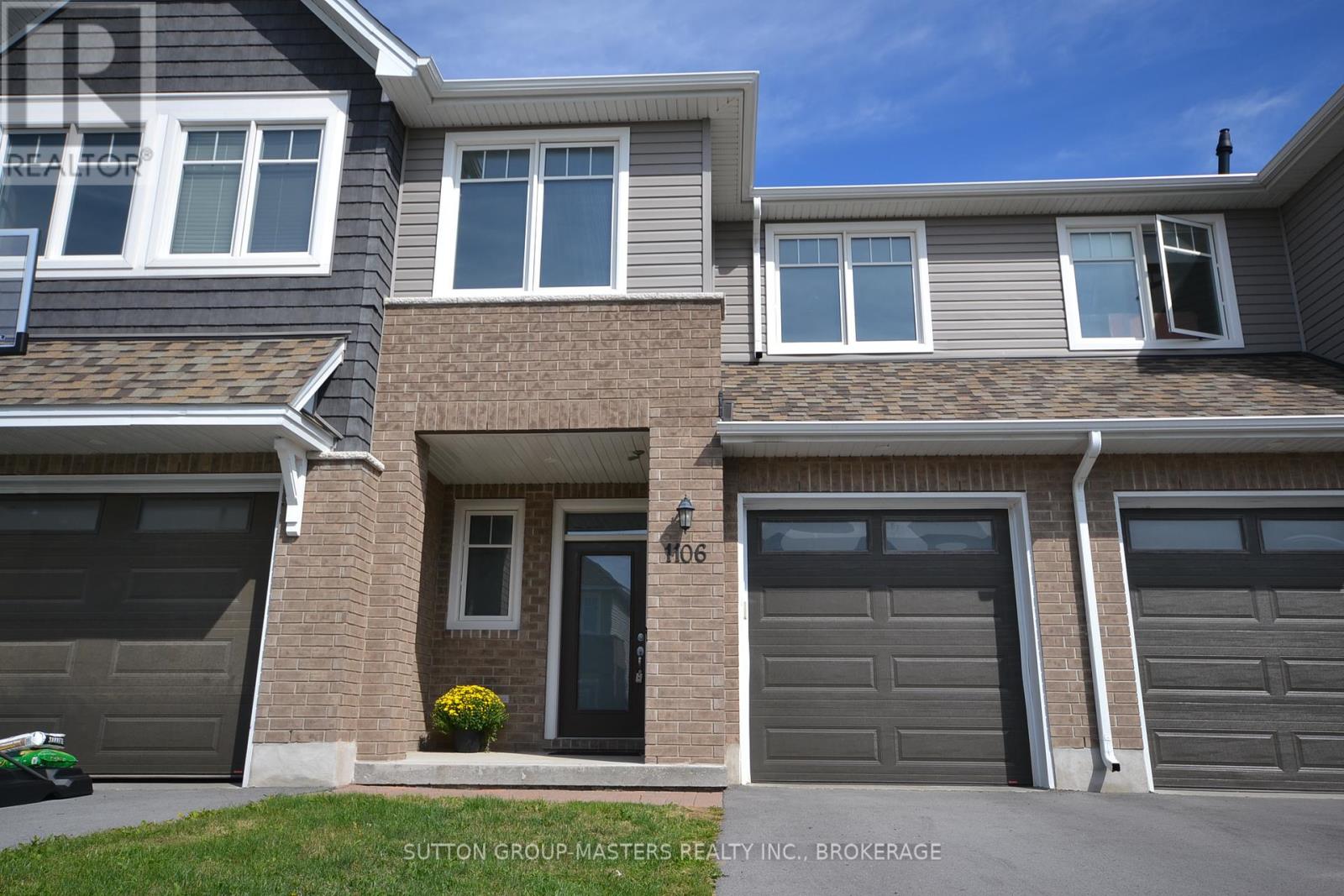 1106 Barrow Ave, Kingston, ON K7M 0G5