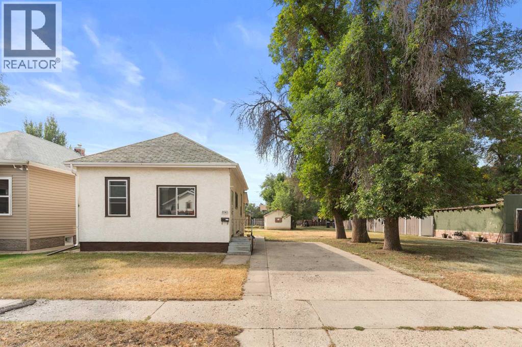 1141 Ross St SE, Medicine Hat, AB T1A 0Y5