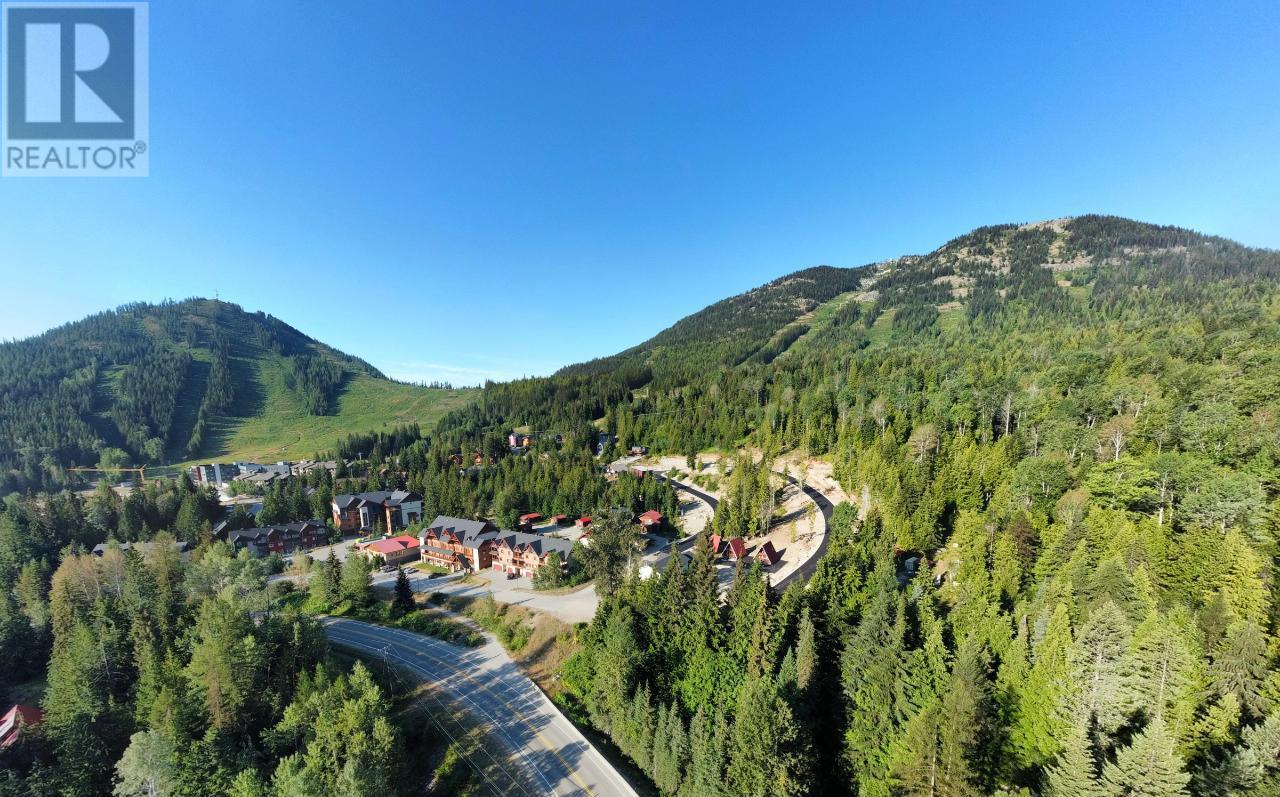 308 Ridge Rd, Rossland, BC V0G 1Y0