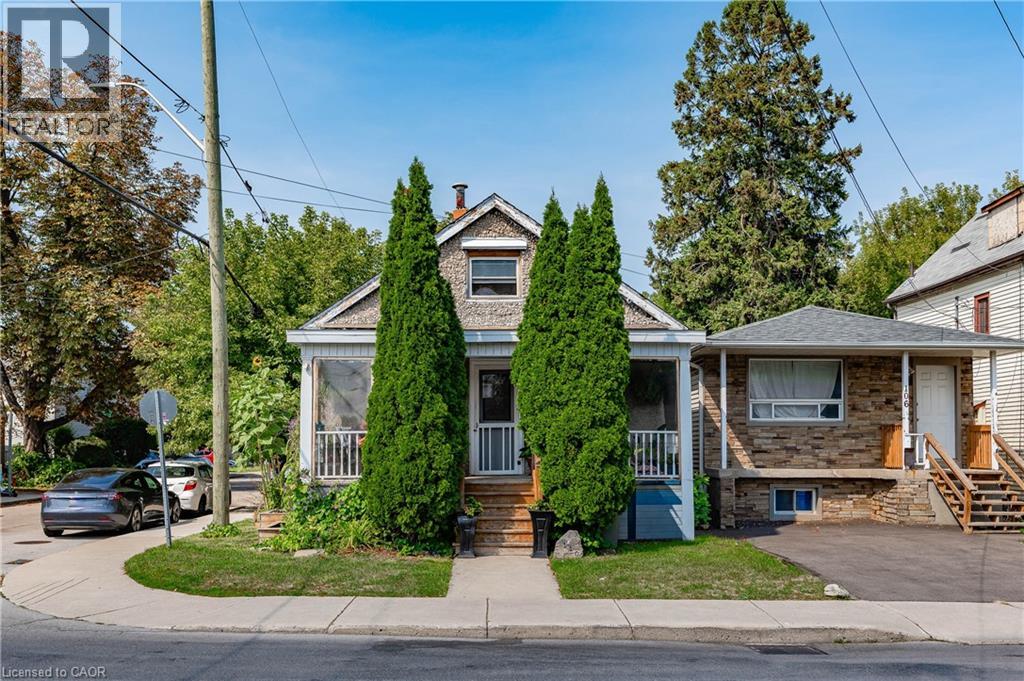 110 Emerson St, Hamilton, ON L8S 2X6