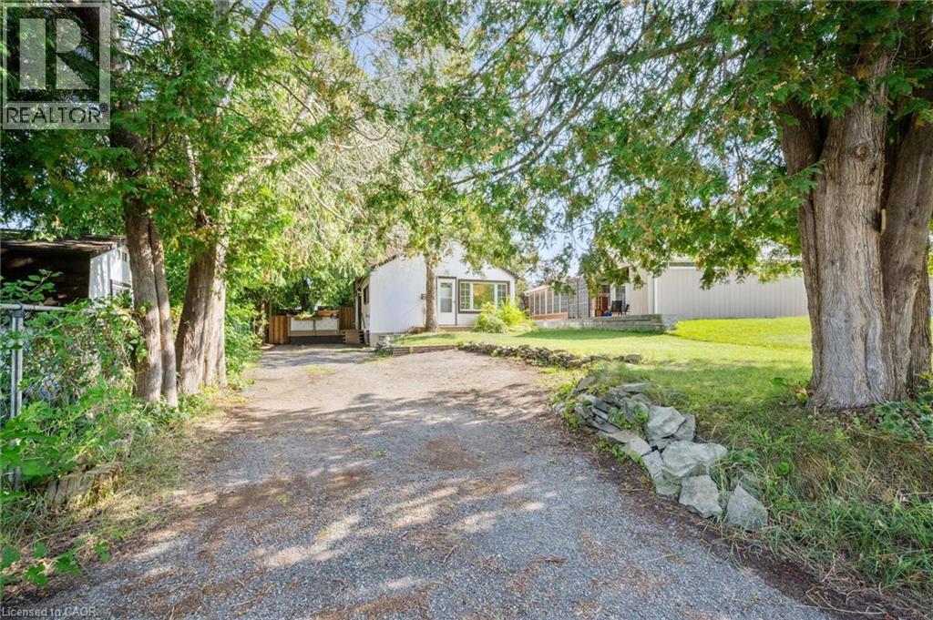 321 Vine St, Cambridge, ON N3H 2Y5