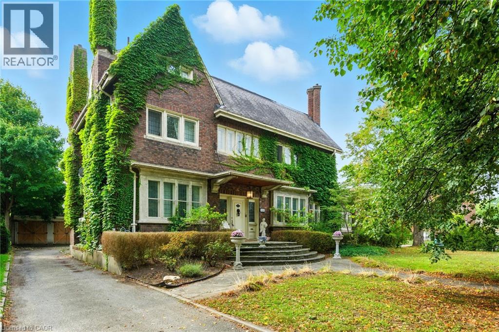 122 Dufferin Ave, Brantford, ON N3T 4R1