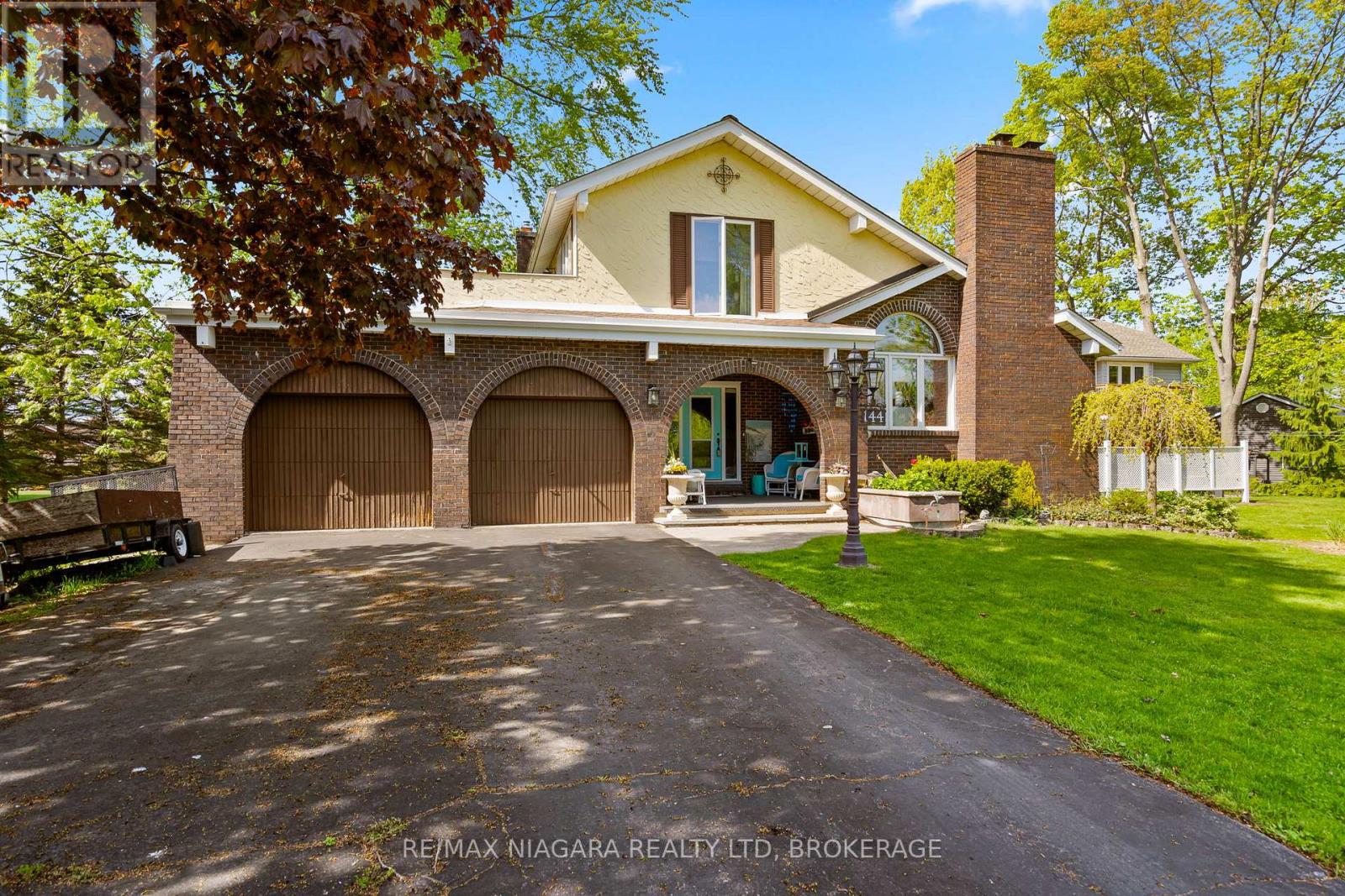 144 Tennessee Ave, Port Colborne, ON L3K 2R9