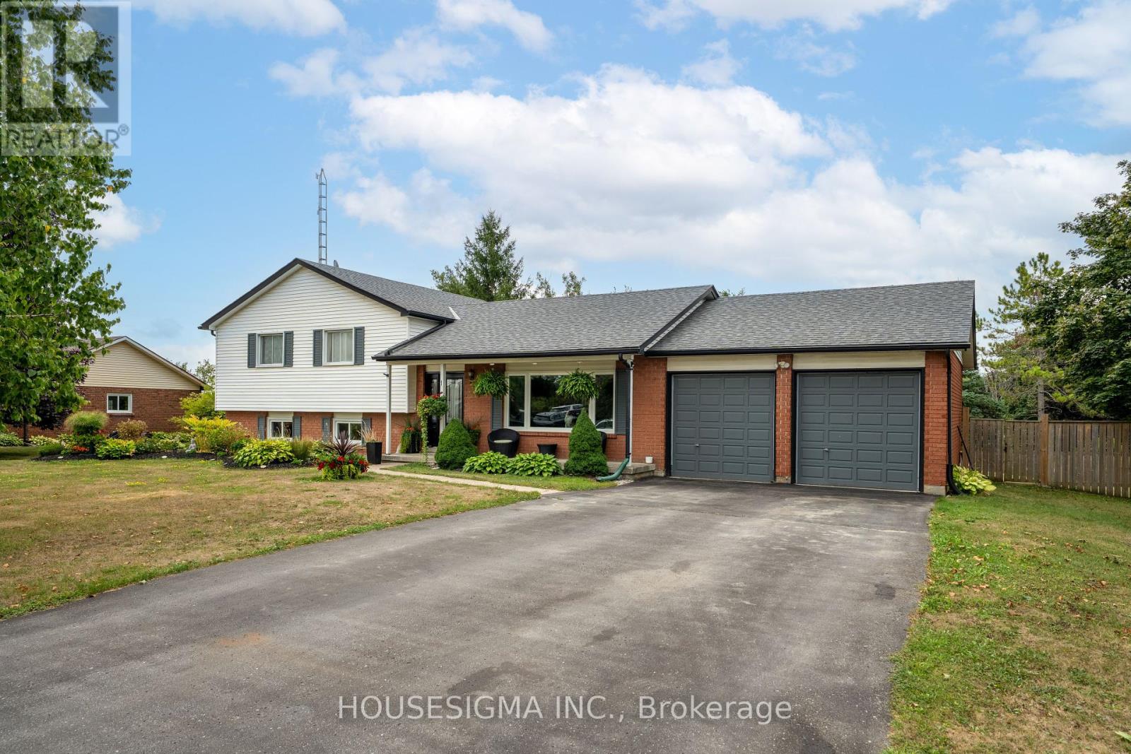 925 Blue Jay St, Cavan-Monaghan, ON L0A 1C0
