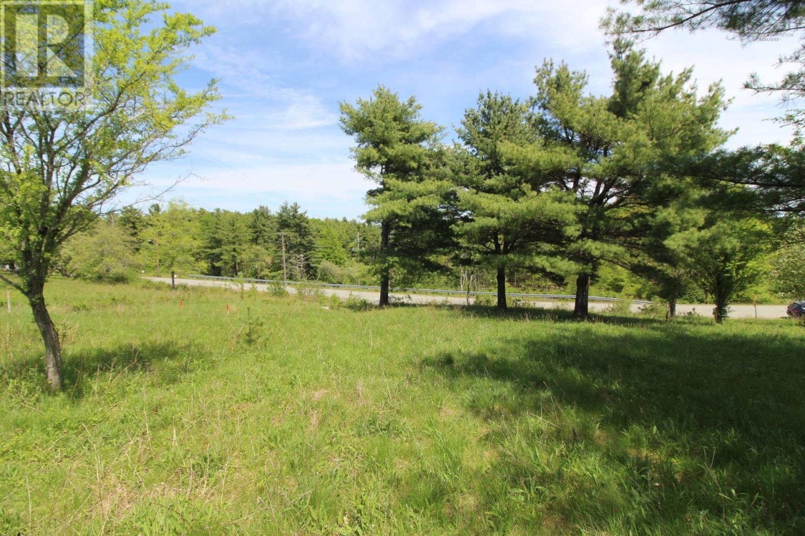 215 Hawthorn Road, Mahone Bay, NS B0J 2E0