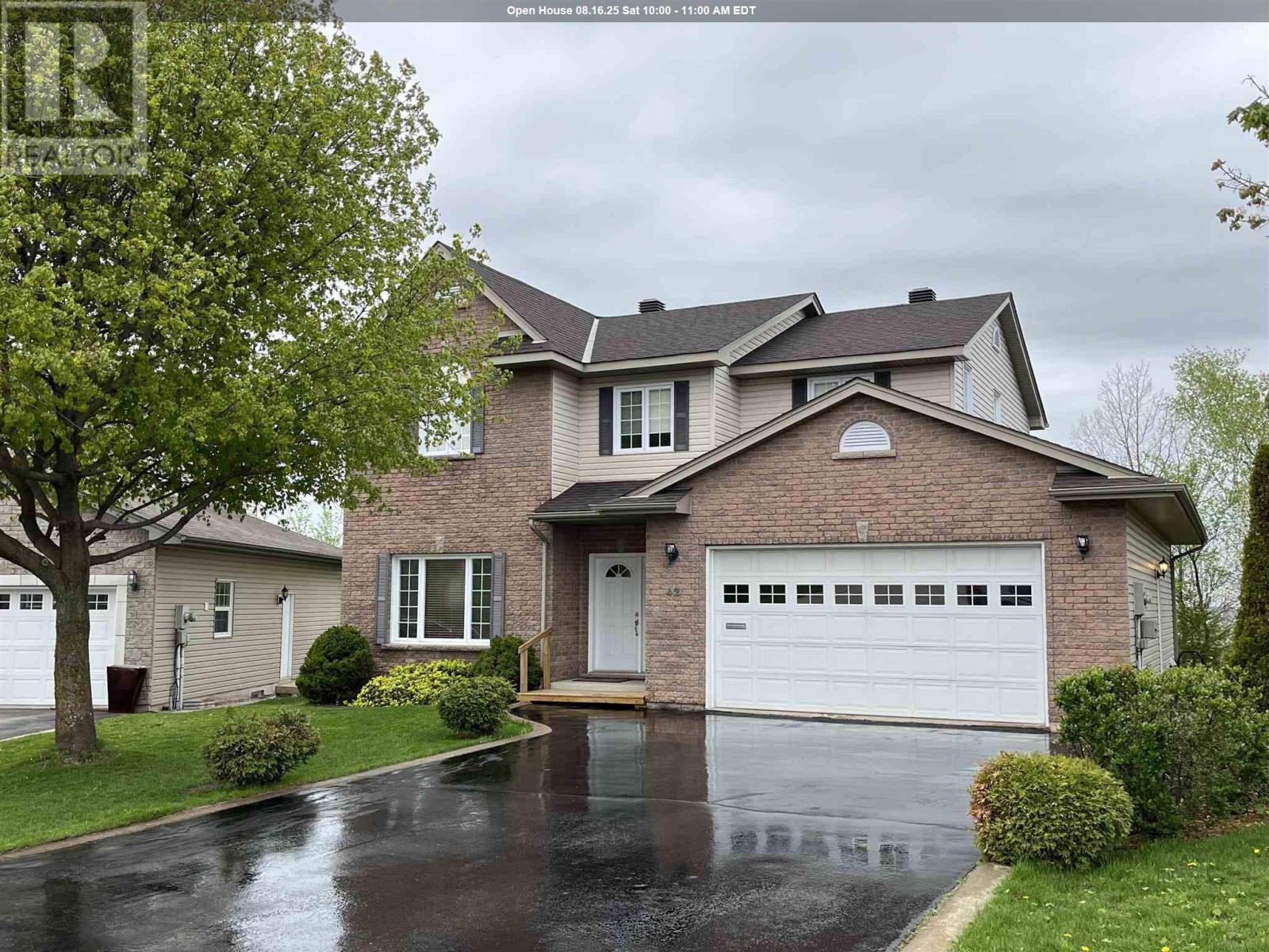 42 Cody Point Ct, Sault Ste. Marie, ON P6B 6L8