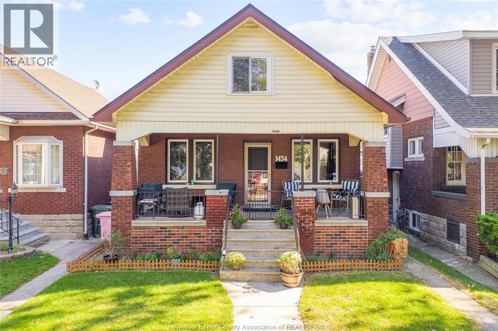 1434 Gladstone Ave, Windsor, ON N8X 1L8