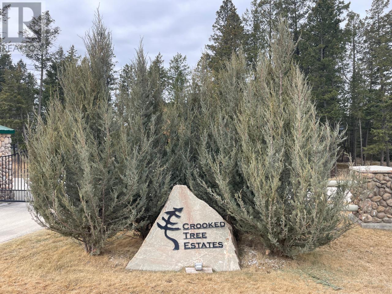 Crooked Tree Place, Fairmont Hot Springs, BC V0B 1L1