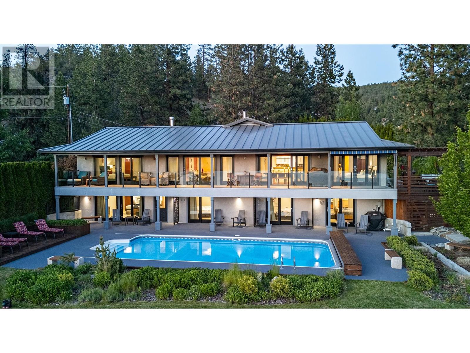 1306 Smethurst Rd, Naramata, BC V0H 1N0