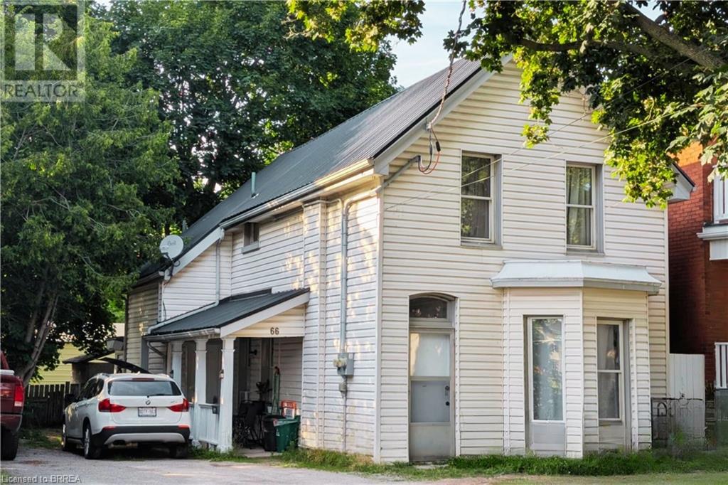 66 Eagle Ave, Brantford, ON N3S 1Y9