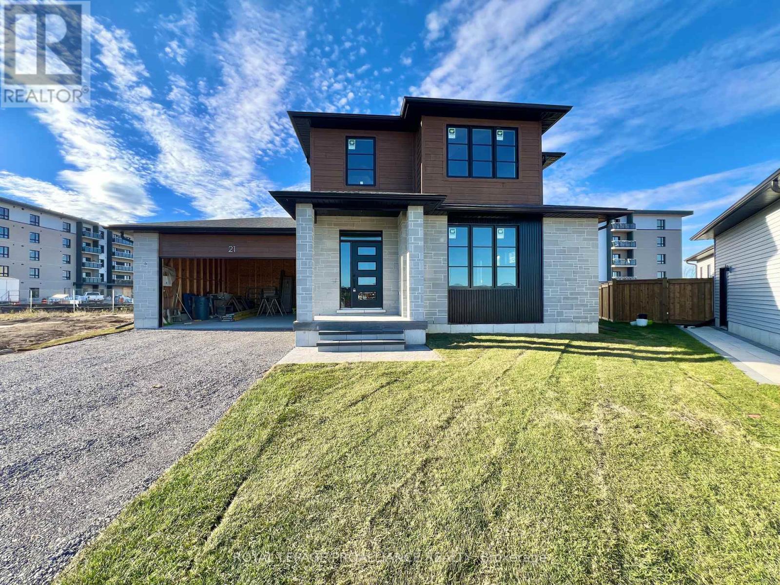 21 Horton Ct, Belleville, ON K8P 0G7