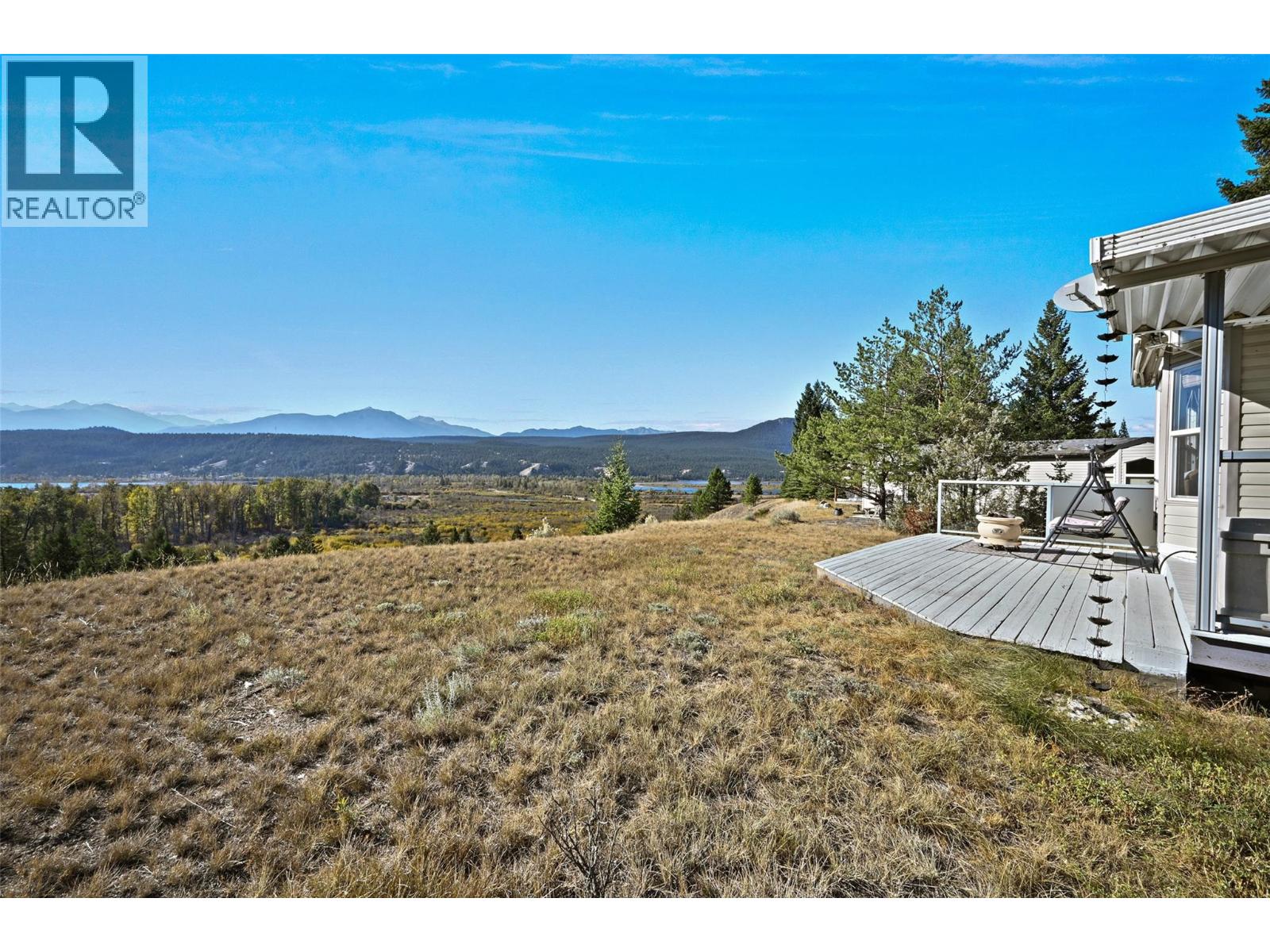 4877 Lynx Dr, Radium Hot Springs, BC V0A 1M0