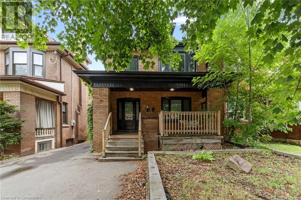 27 Melrose Ave S, Hamilton, ON L8M 2Y4