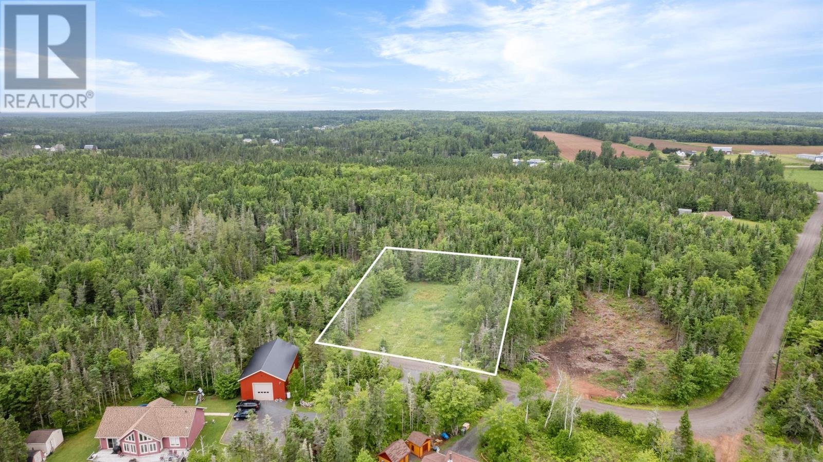 13 Riverview Rd, Souris, PE C0A 2B0