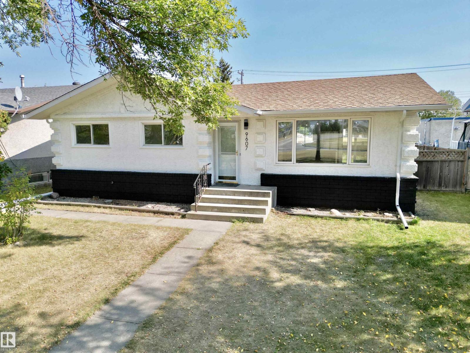 95 St Unit 9607, Fort Saskatchewan, AB T8L 1R9