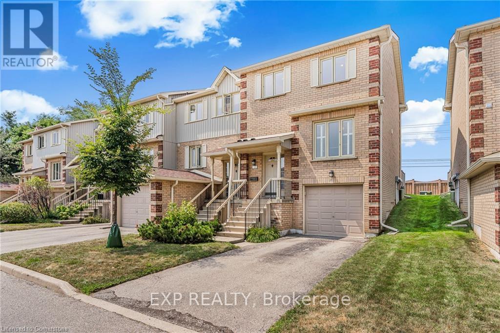 119 302 College Ave W, Guelph, ON N1G 4T6
