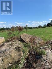 656 Caracara Dr, Ottawa, ON K4M 0A1