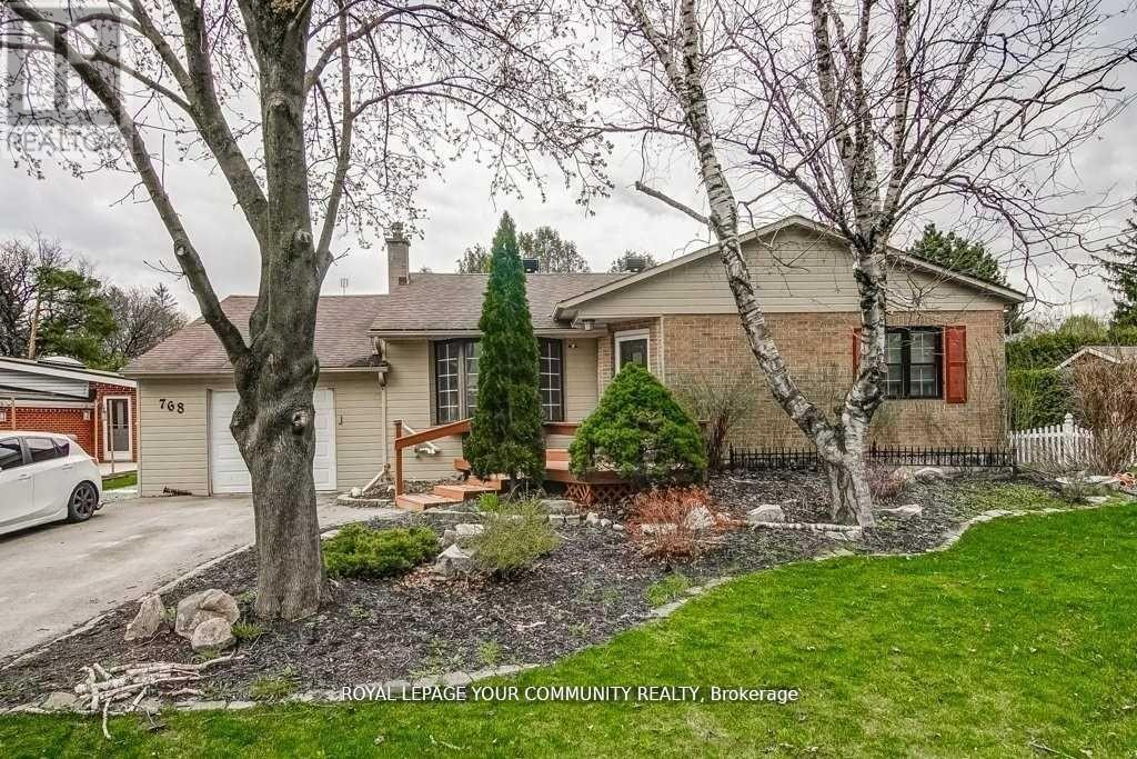 768 Grace St, Newmarket, ON L3Y 2L3