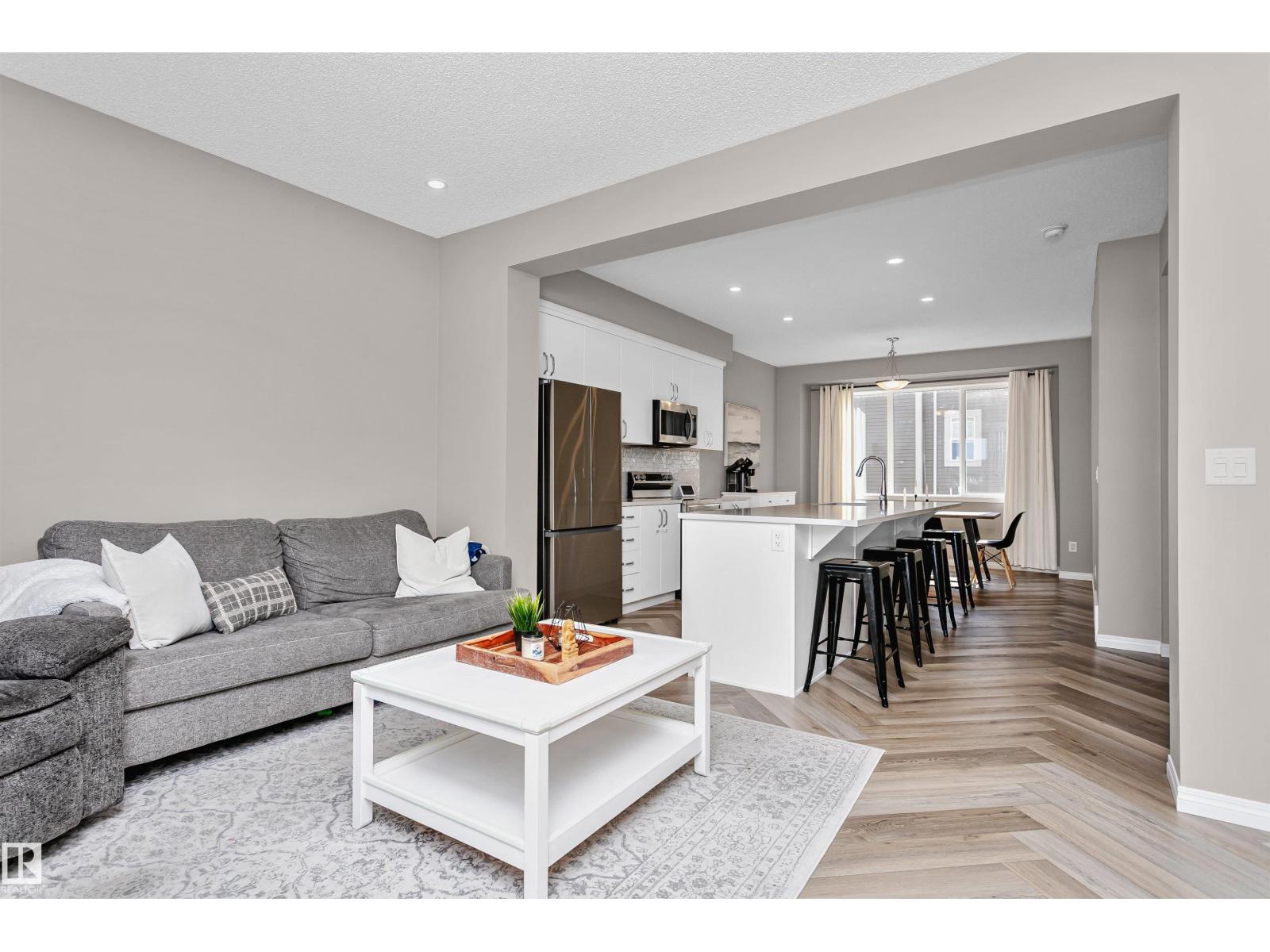 2072 Wonnacott Way Southwest #88, Edmonton, AB T6X 2V7