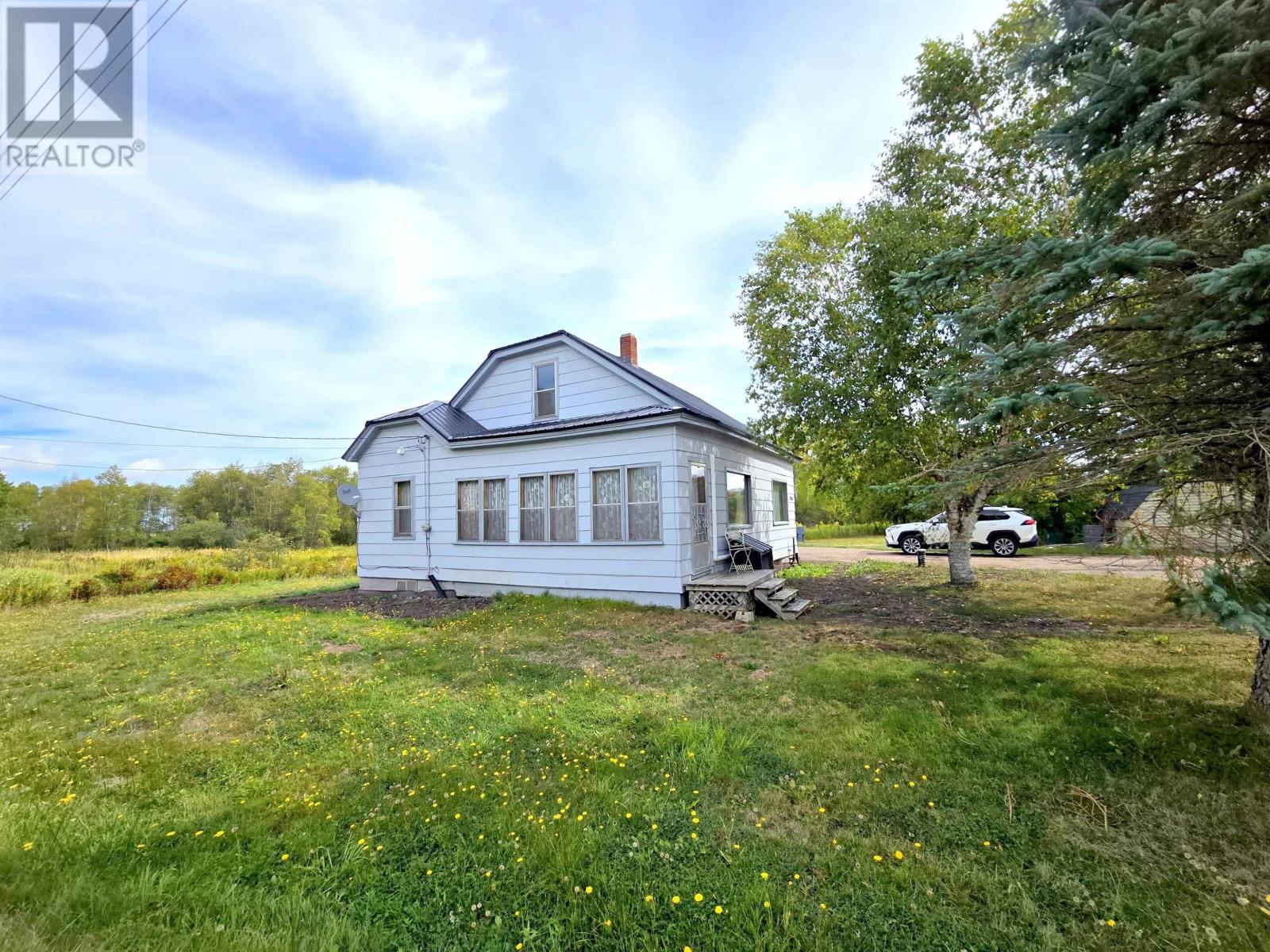 2968 Barronsfield Rd, River Hebert, NS B0L 1G0