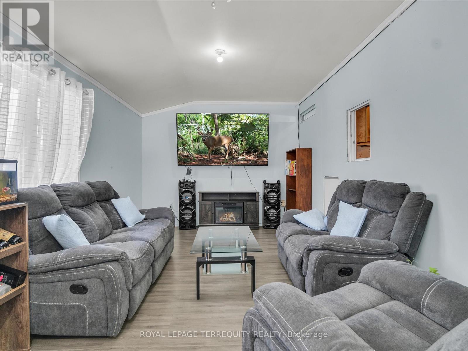 1088 Colony Rd, Bracebridge, ON P1L 1X3