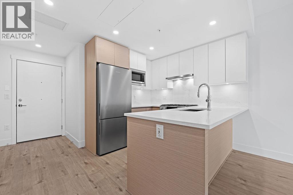 4788 Hastings Street Unit 305, Burnaby, BC V5C 0P4
