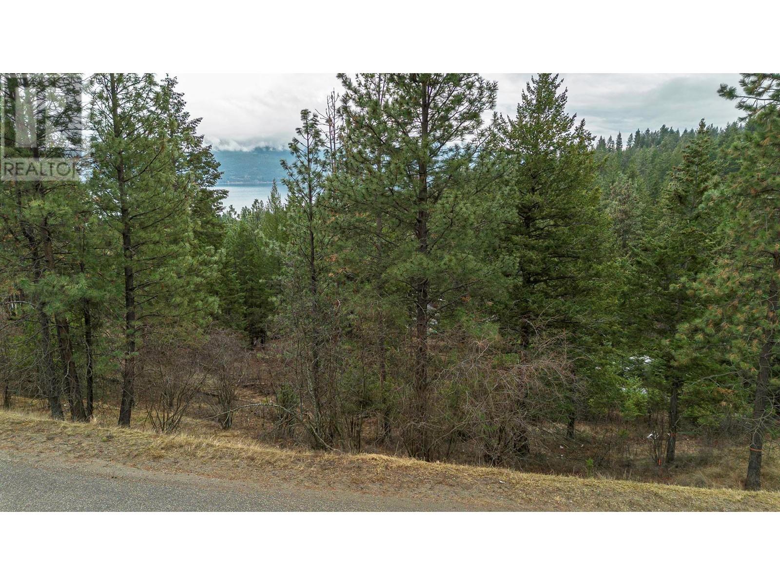 10745 Westshore Rd, Vernon, BC V1H 2C2