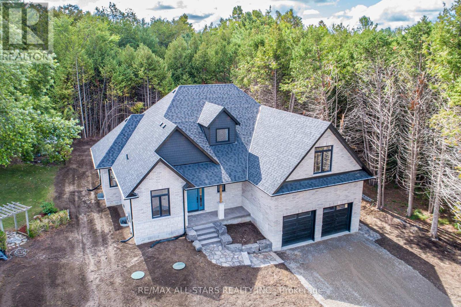 837 Cedar Glen Rd, Kawartha Lakes, ON K0M 1L0