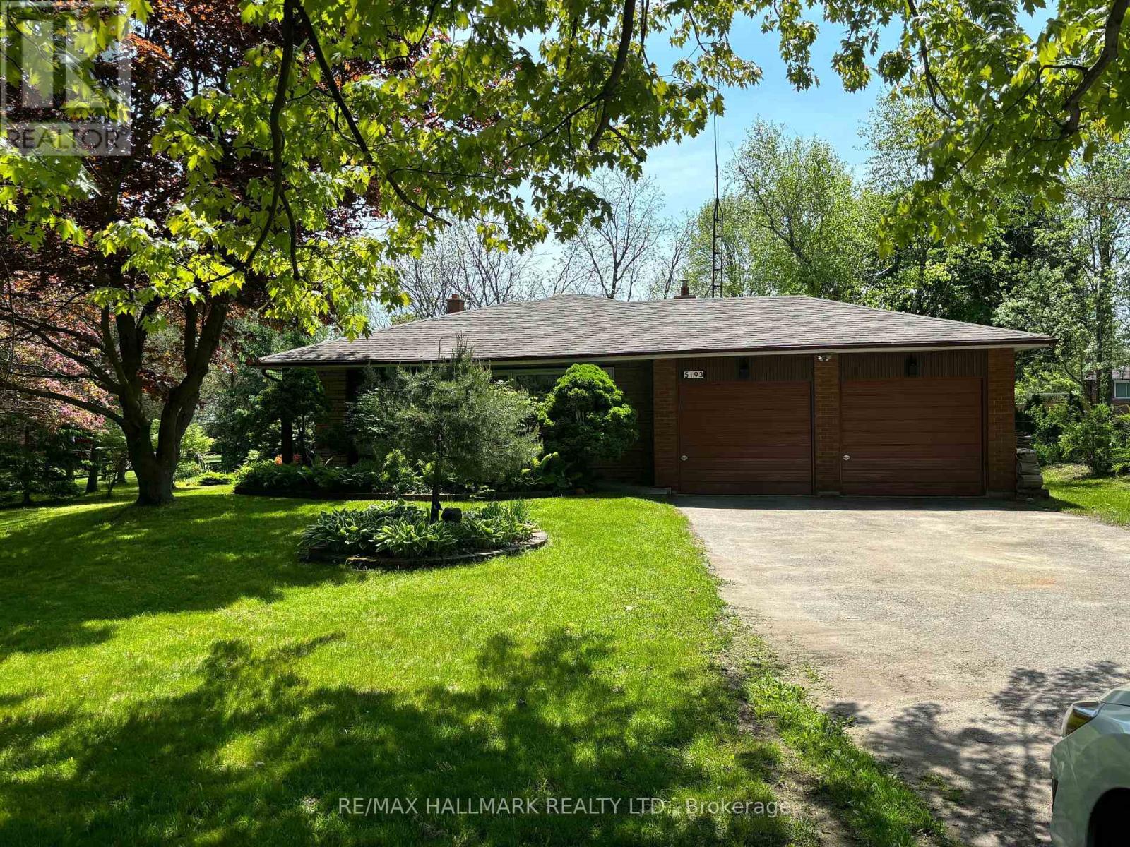 5193 Aurora Rd, Whitchurch-Stouffville, ON L4A 7X4