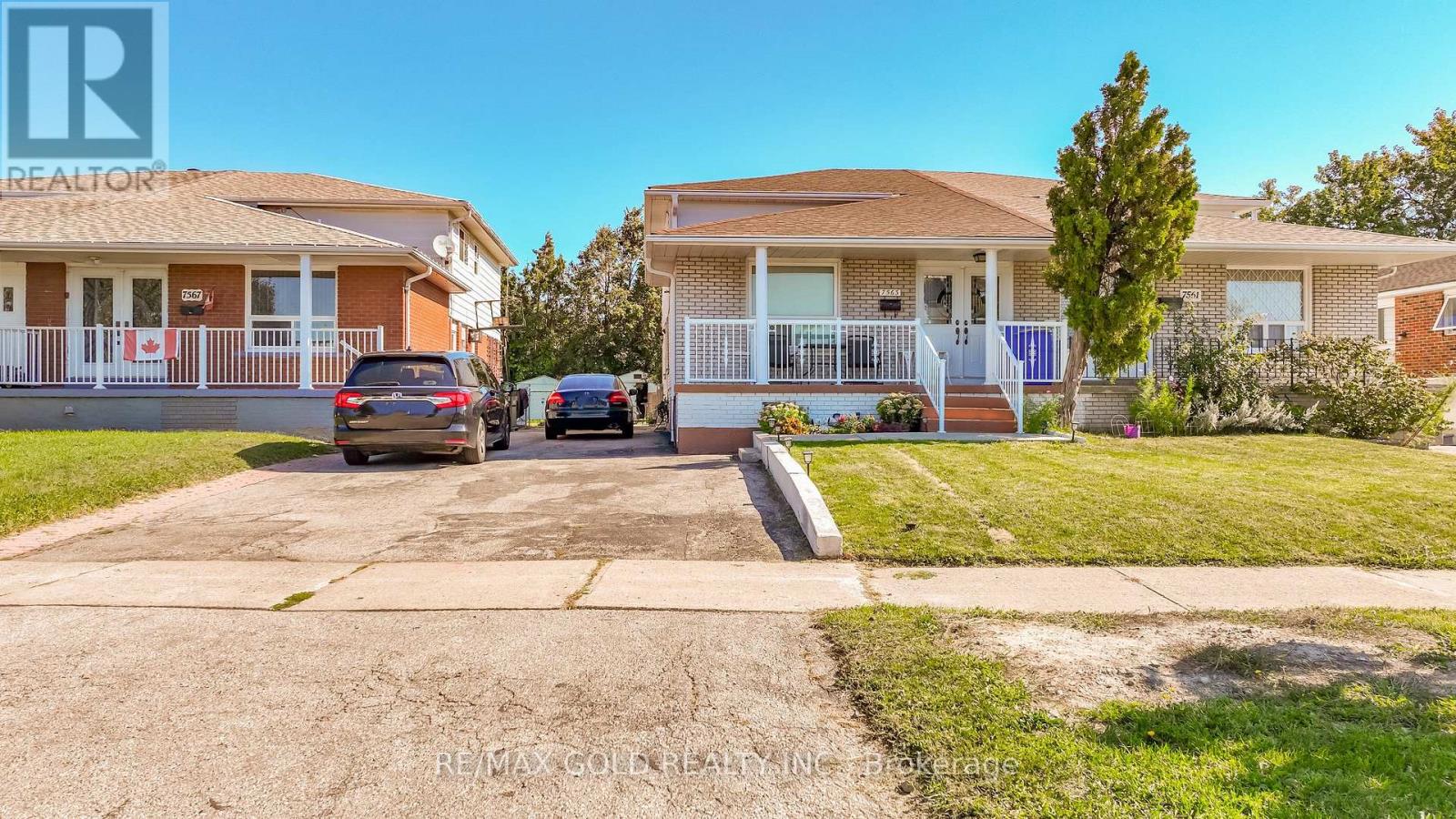 7563 Langworthy Dr, Mississauga, ON L4T 2R8