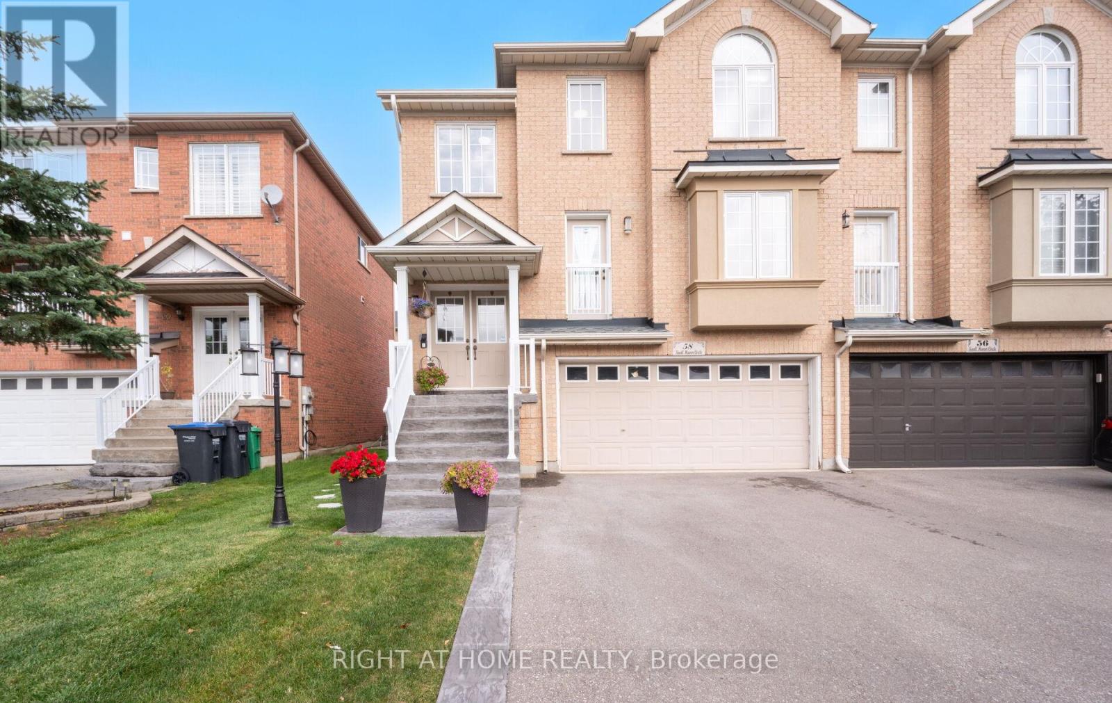 58 Knoll Haven Cir, Caledon, ON L7E 2V5