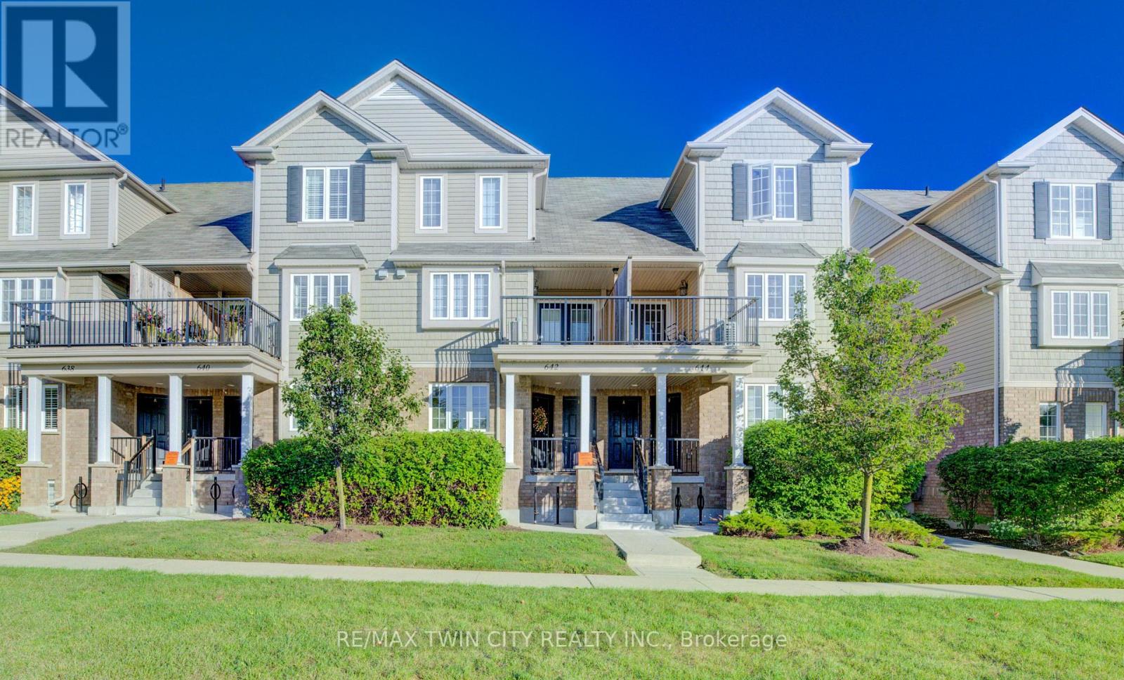 642 Unit 642 Woodlawn Rd E #a, Guelph, ON N1E 0K4