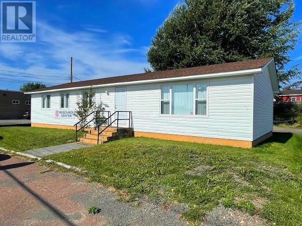 86 Main St #d, Grand Falls-windsor, NL A2H 1J6