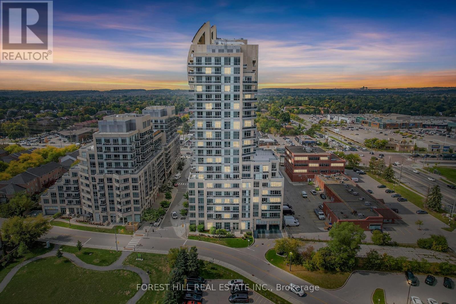 1603 9205 Yonge St, Richmond Hill, ON L4C 1V5
