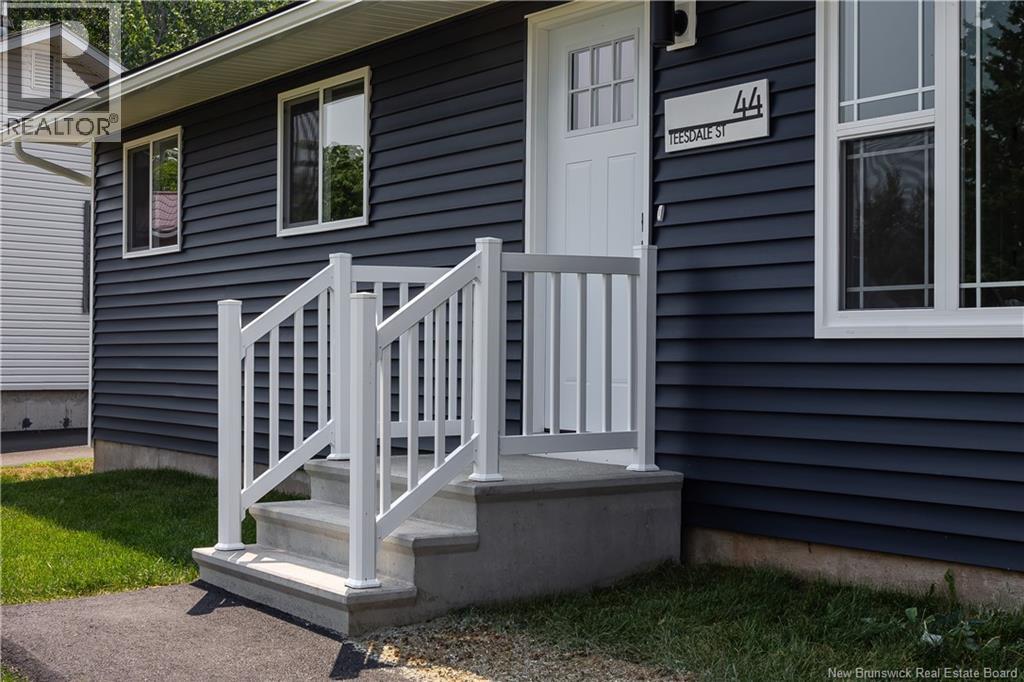 44 Teesdale, Moncton, NB E1A 5K5