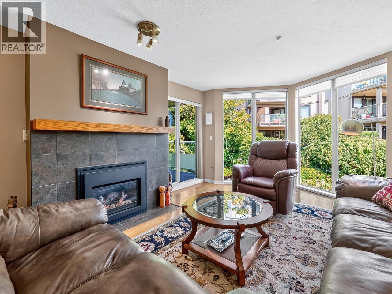 68 Richmond Street Unit 201, New Westminster, BC V3L 5S2
