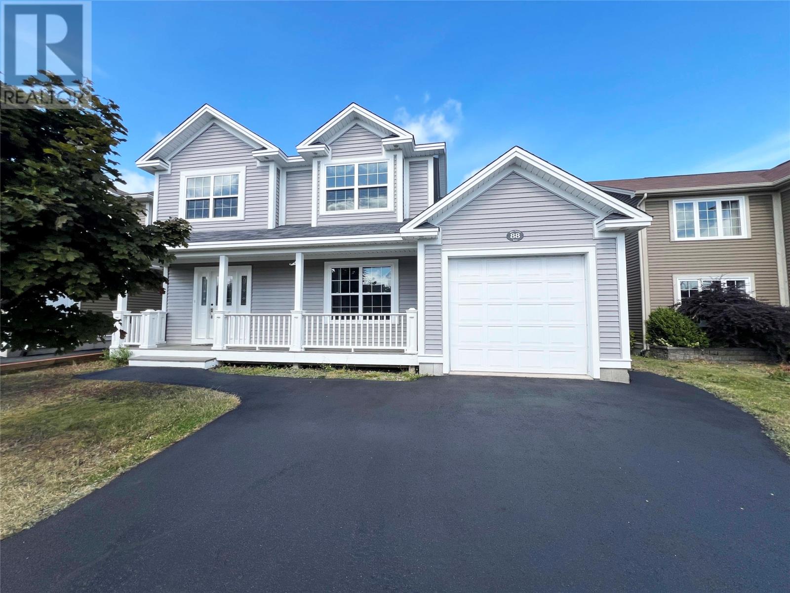 88 Blue Puttee Dr, St. John's, NL A1A 0A4
