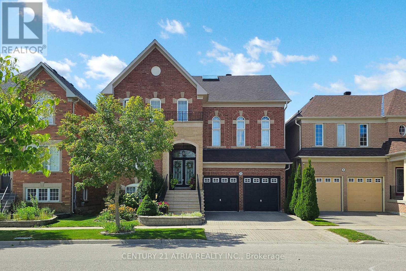 24 Gannett Dr, Richmond Hill, ON L4E 0E9