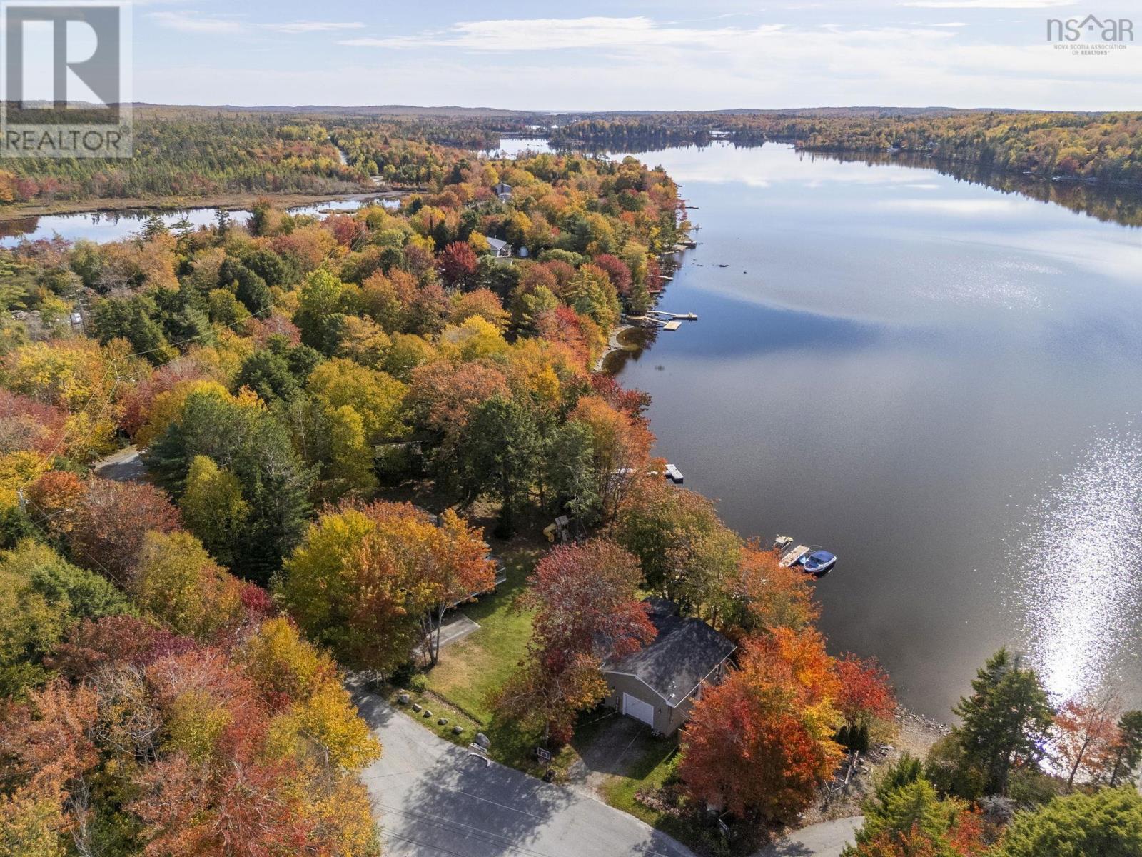 514 Ponderosa Dr, Lake Echo, NS B3E 1E3