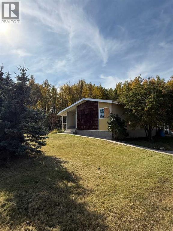 3 Street Unit 30, Blue Ridge, AB T0E 0B0