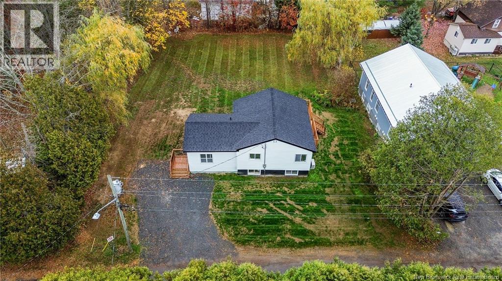 30 Gesner Ln, Fredericton, NB E3G 7T4