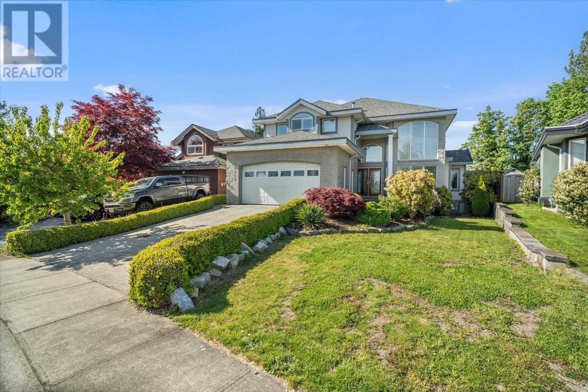 10413 Tamarack Cres, Maple Ridge, BC V2W 1B3