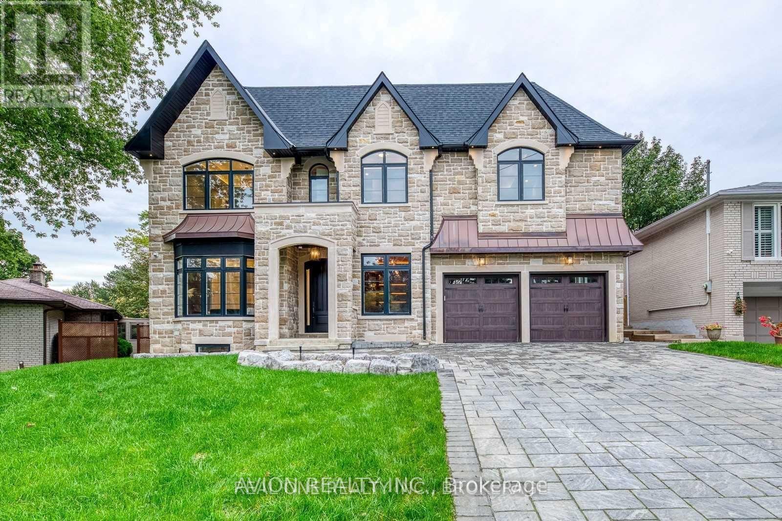 3 Sutcliffe Dr, Toronto, ON M2K 2A5