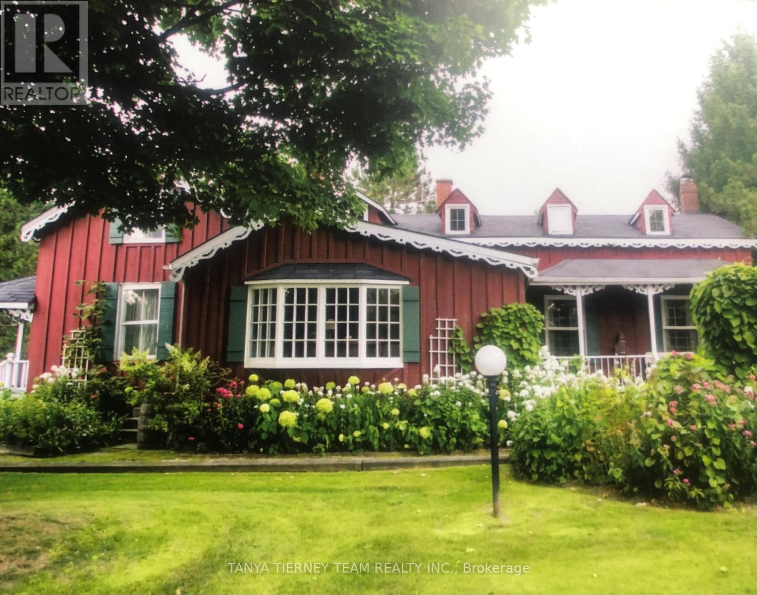 130 Myrtle Rd E, Whitby, ON L0B 1A0