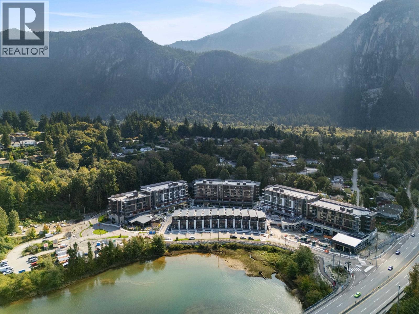 1506 Scott Crescent Unit 401, Squamish, BC V8B 1G4