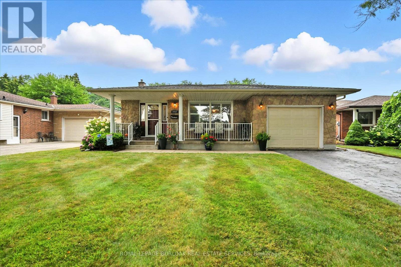 5937 Saint Anthony Cres, Niagara Falls, ON L2J 3X5