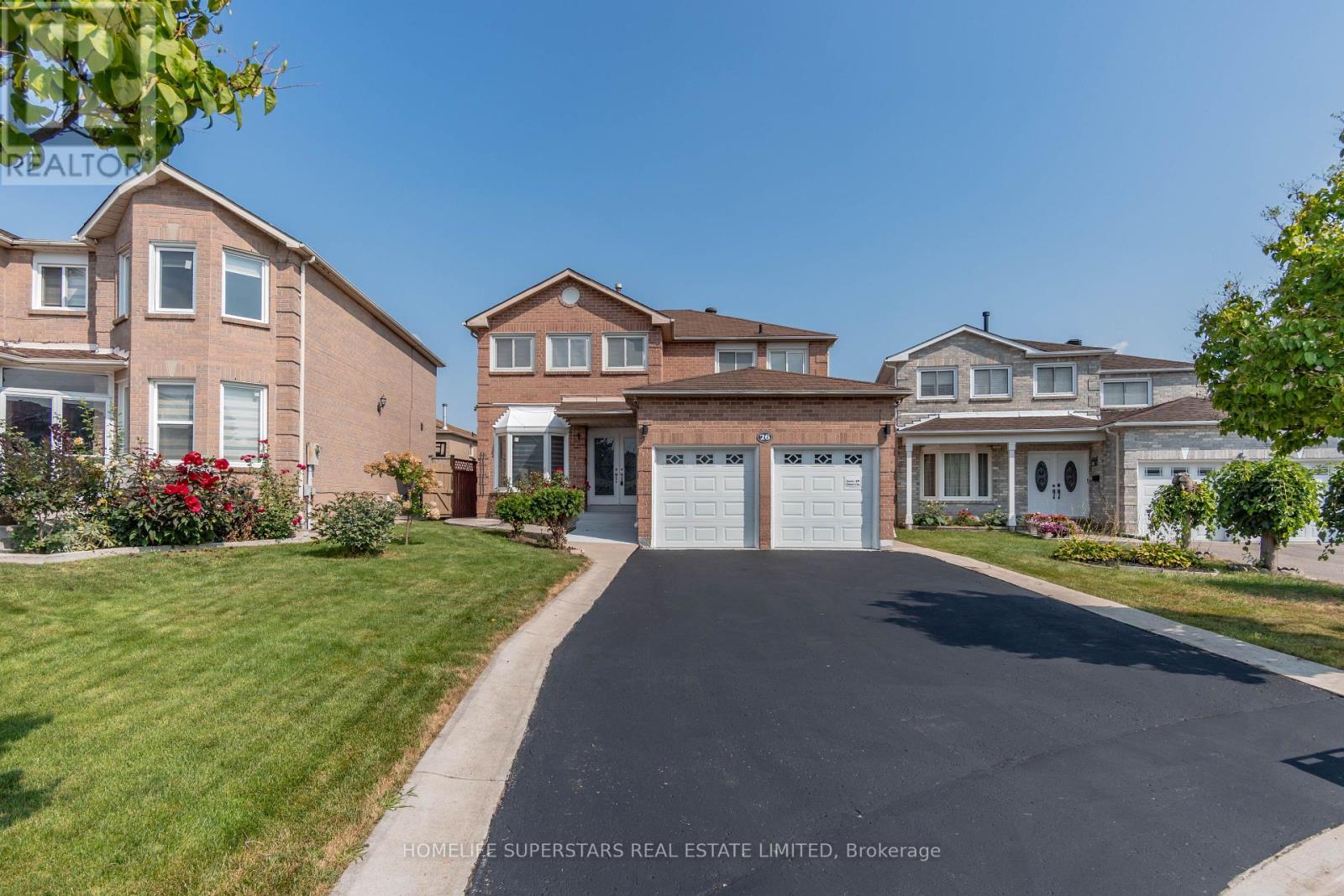26 Songsparrow Dr, Brampton, ON L6Y 3Z8