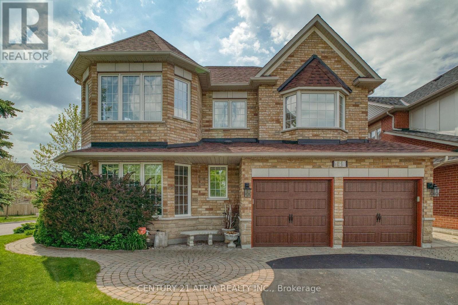 149 Russell Jarvis Dr, Markham, ON L3S 4L1